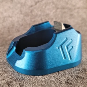 Фуния JP-5 Fattie Five Magwell синя за състезателна стрелба